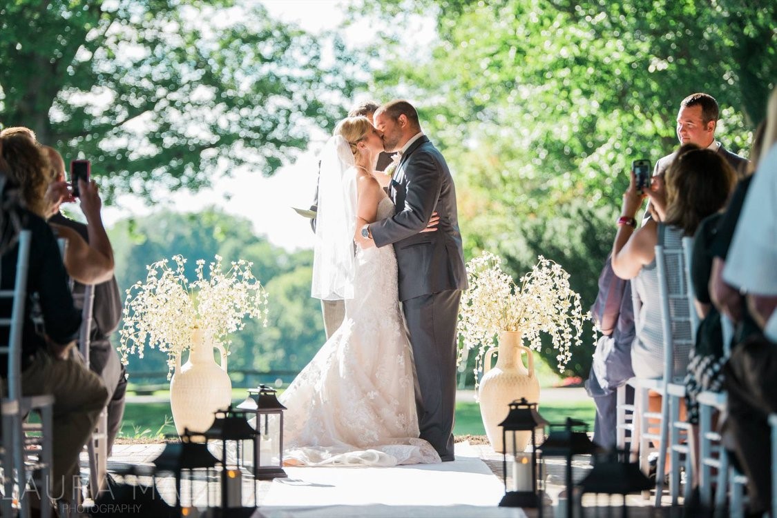 Weddings Columbia Hills